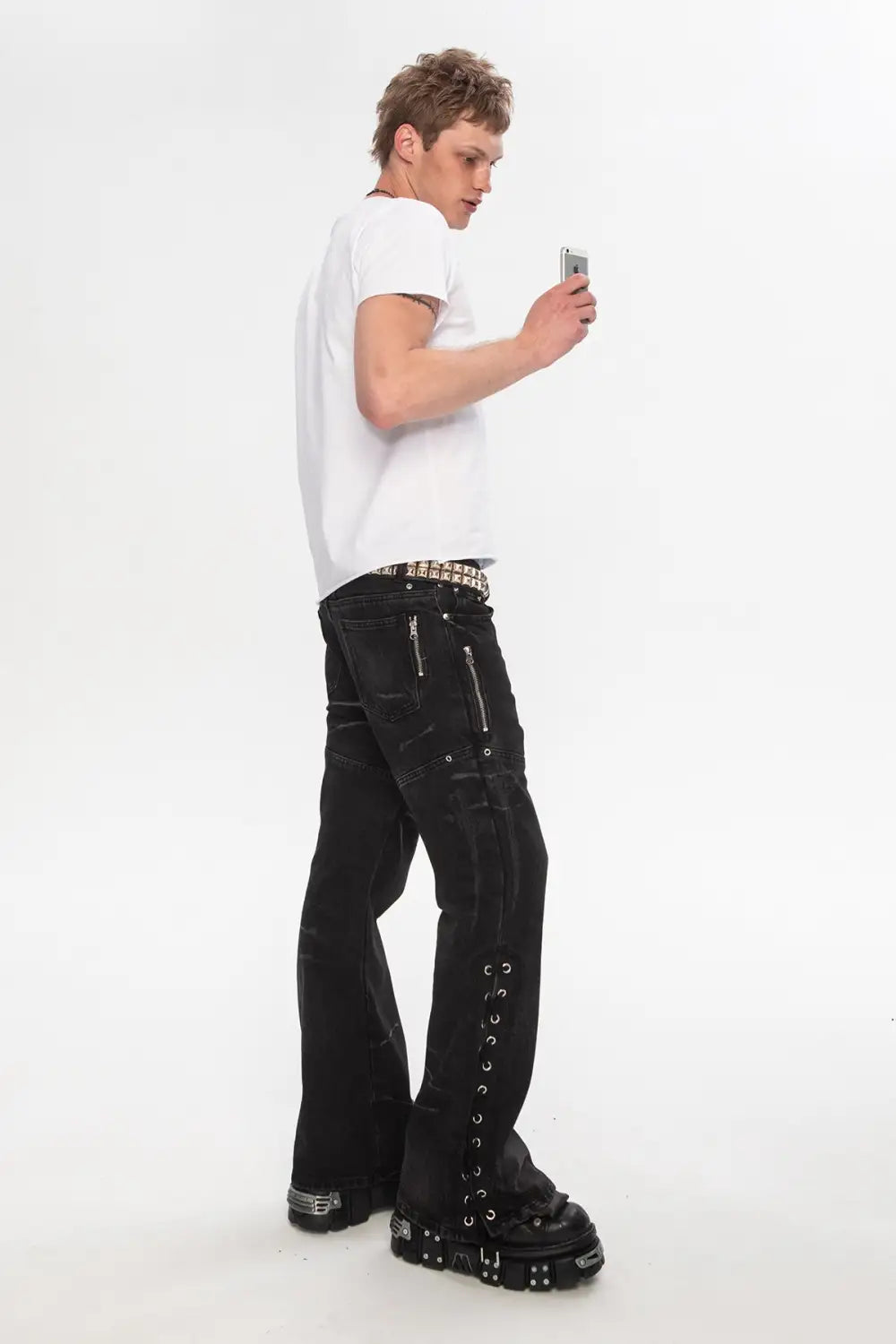Dagger Flared Denim